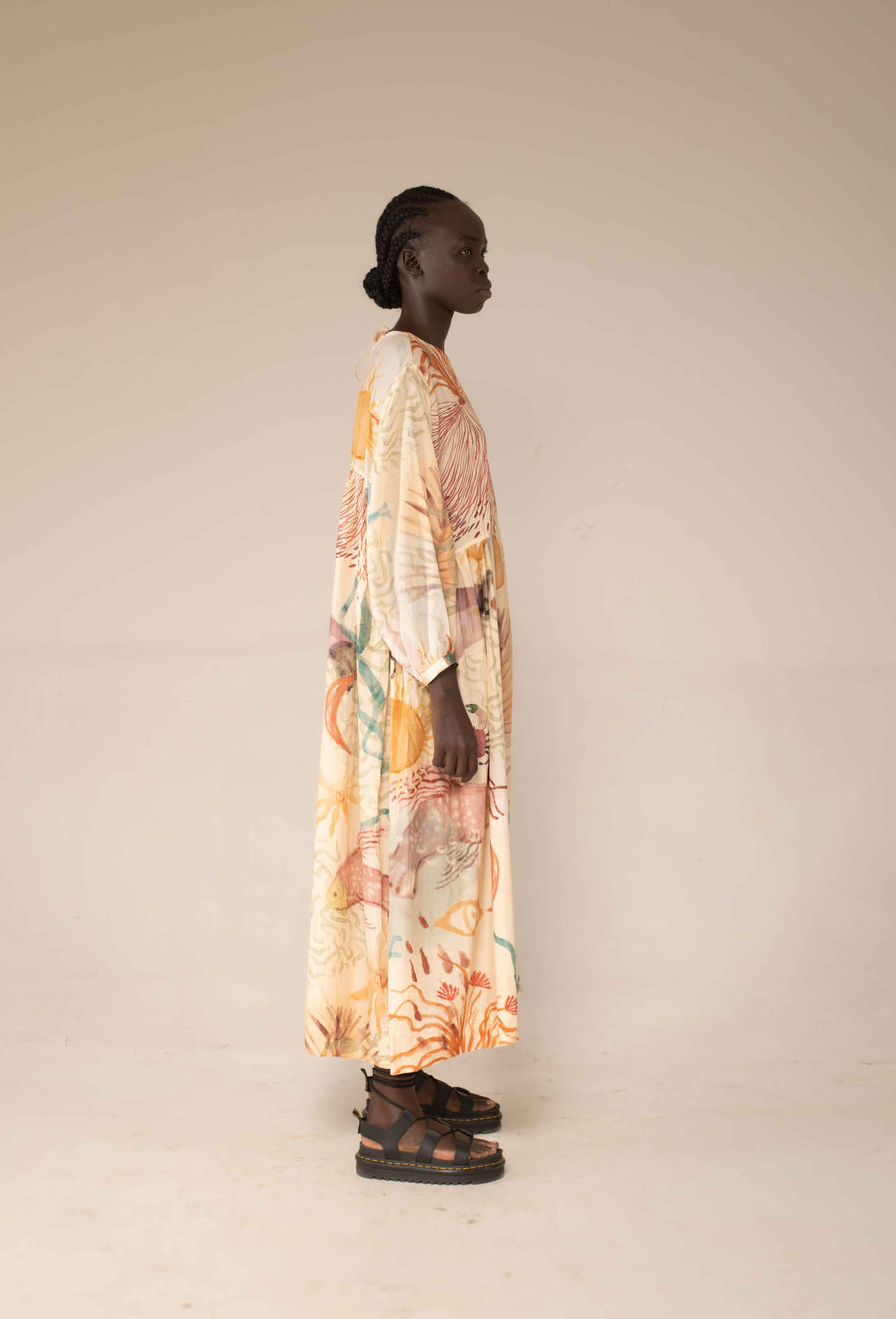 Balloon dress - Rain collector